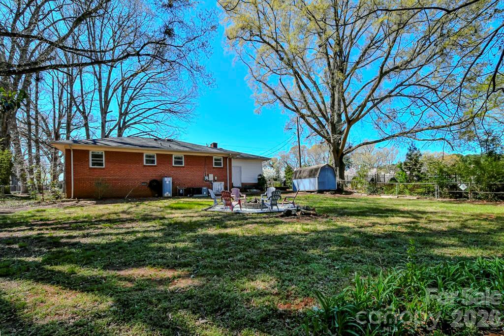 6918 Tuckaseegee Road Charlotte, NC 28214 - Photo 15 of 17