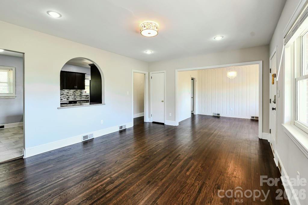 6918 Tuckaseegee Road Charlotte, NC 28214 - Photo 5 of 17