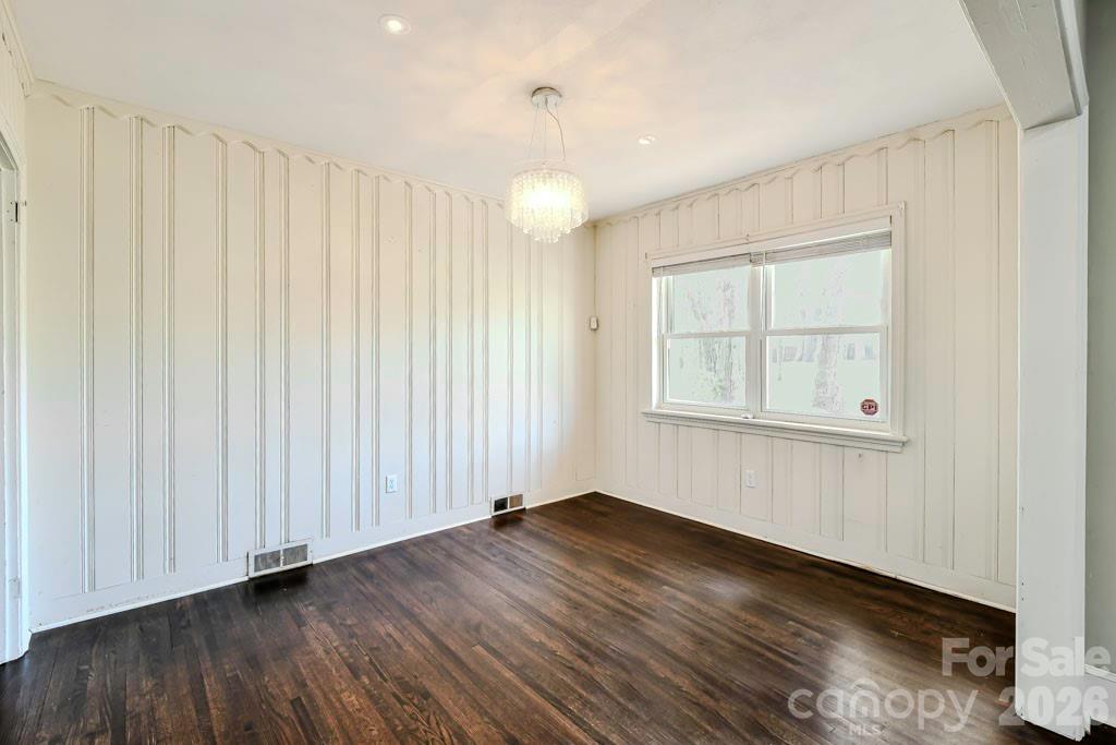 6918 Tuckaseegee Road Charlotte, NC 28214 - Photo 9 of 17