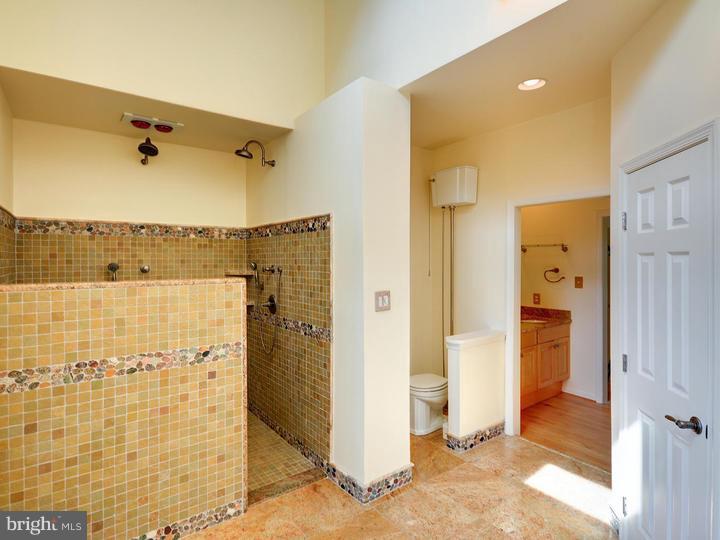 376 North Buck Road Downingtown, PA 19335 - Photo 13 of 25 Bathroom