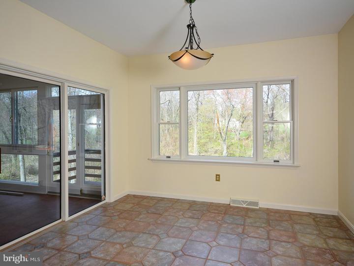 Breakfast Room
