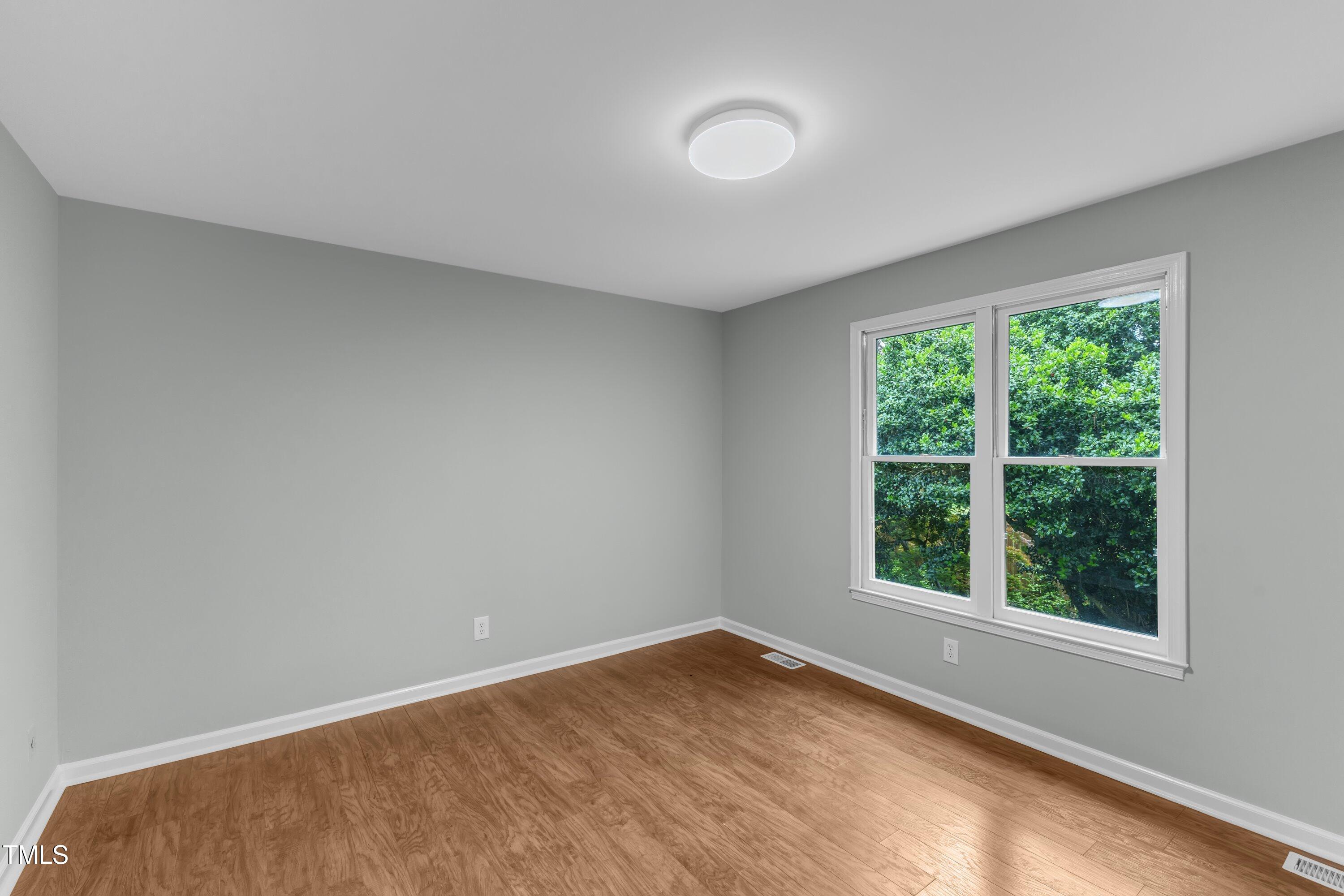 1344 Baez Street Raleigh, NC 27608 - Photo 16 of 23 27-1344 Baez St-32
