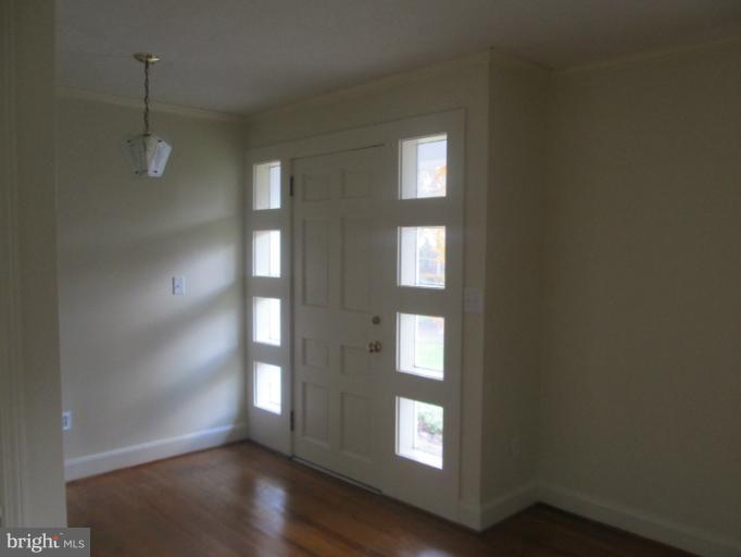 12368 Metlock Road Culpeper, VA 22701 - Photo 19 of 30 Interior (General)