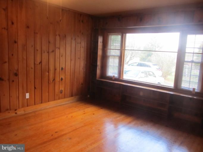 12368 Metlock Road Culpeper, VA 22701 - Photo 23 of 30 Bedroom