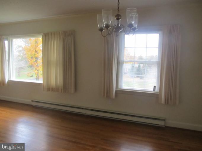 12368 Metlock Road Culpeper, VA 22701 - Photo 7 of 30 Dining Room