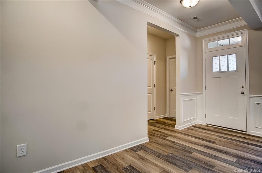 5093 Devonshire Road Denver, NC 28037 - Photo 4 of 44 Gallery Image 4