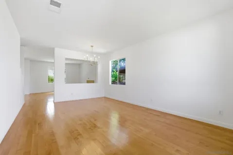 $1,099,900 | 820 Plumeria Street, San Marcos, CA 92069