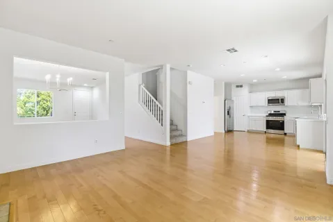 $1,099,900 | 820 Plumeria Street, San Marcos, CA 92069