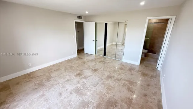 $2,000 | 500 Northeast 2nd Street, Unit 405, Dania Beach, FL 33004