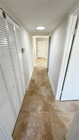 $2,000 | 500 Northeast 2nd Street, Unit 405, Dania Beach, FL 33004