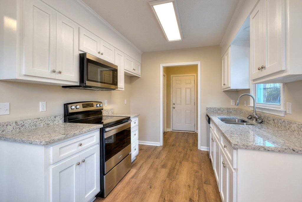 4410 Queen Chapel Road Dalzell, SC 29040 - Photo 13 of 26 Gallery Image 13