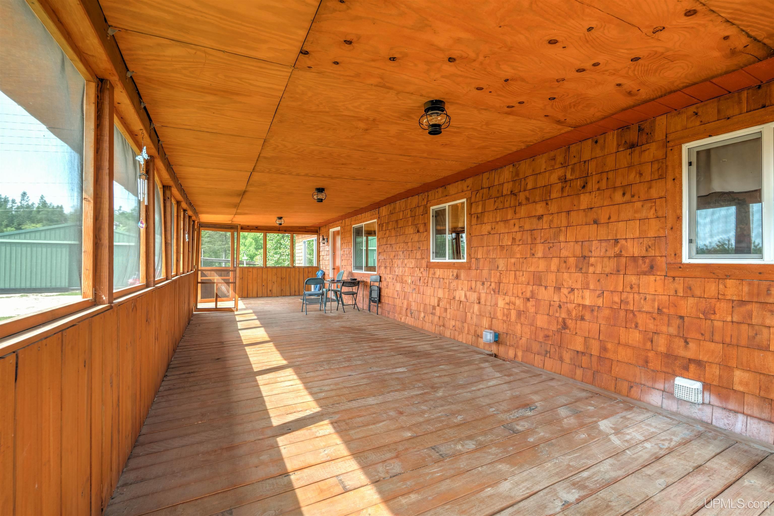 984 N Dixon Road Manistique, MI 49854 - Photo 28 of 52