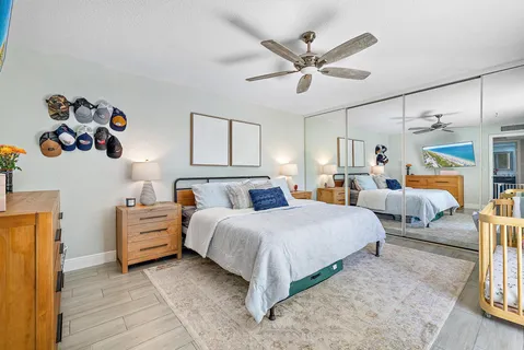 $309,000 | 226 Lake Arbor Drive, Palm Springs, FL 33461