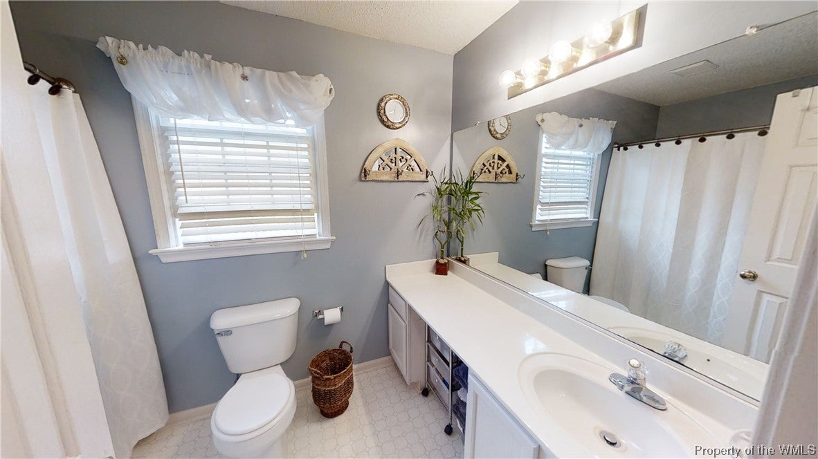 121 Rustling Oak Ridge Yorktown, VA 23692 - Photo 17 of 19 Gallery Image 17