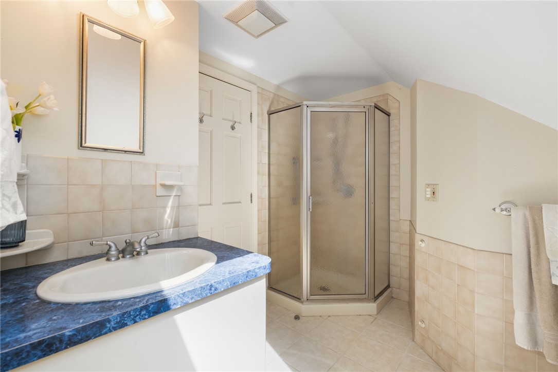 87 Frontier Road Warwick, RI 02889 - Photo 22 of 50