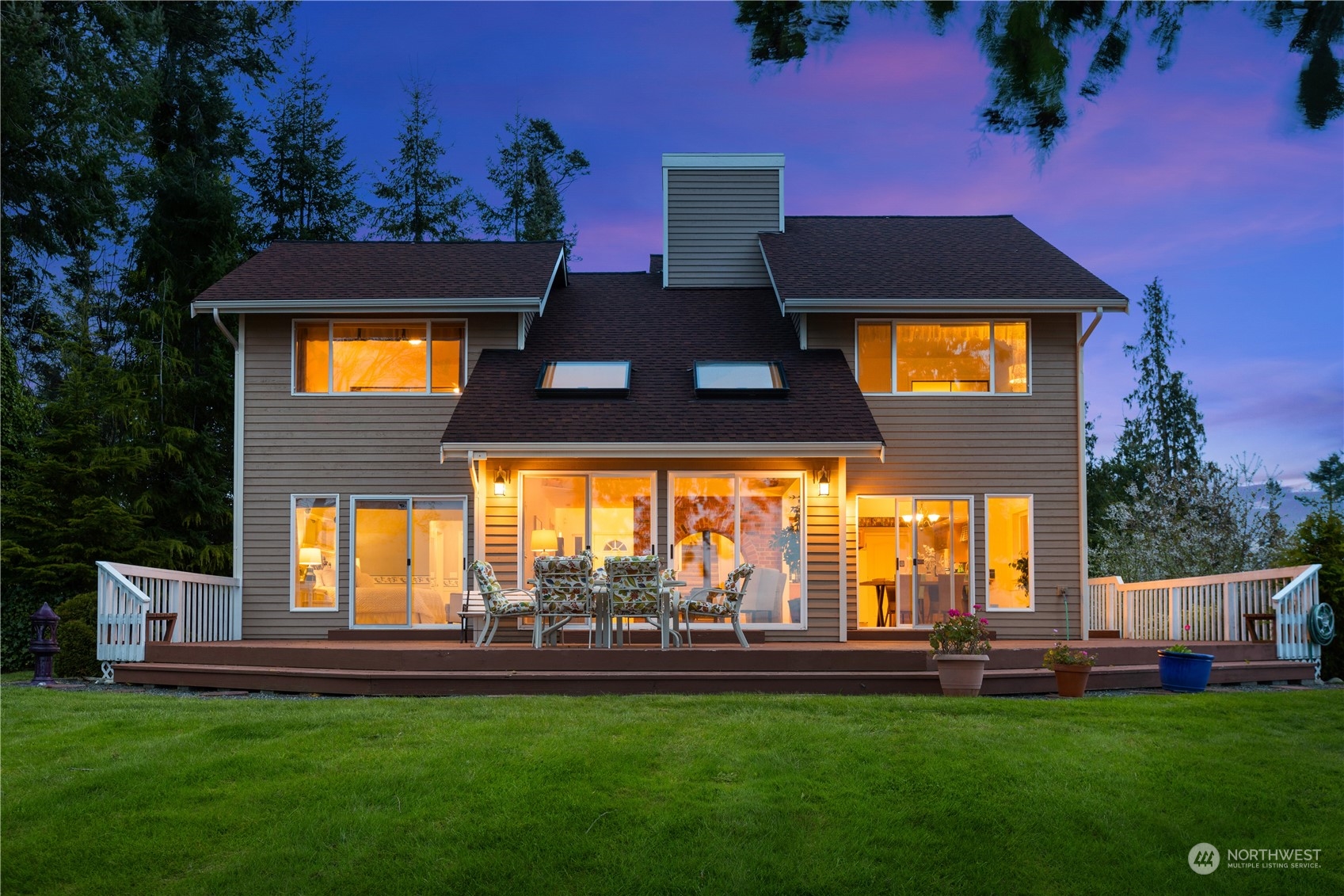 8230 Shoemaker Road Marysville, WA 98271 - Photo 36 of 40 a house view with swimming pool in front of it