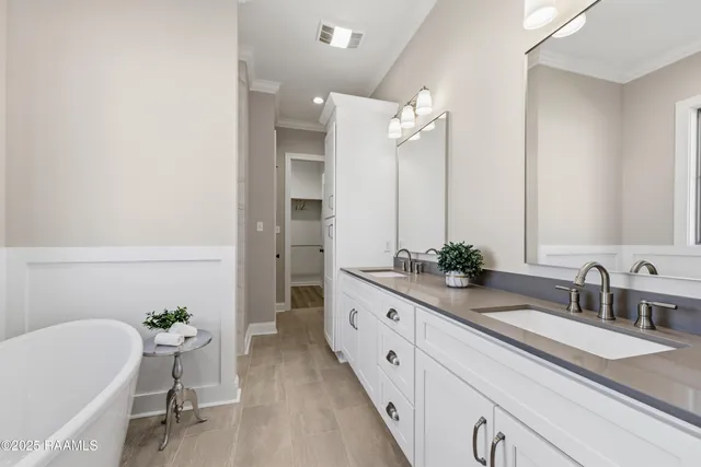 $409,630 | 209 Keystone Drive, Scott, LA 70583