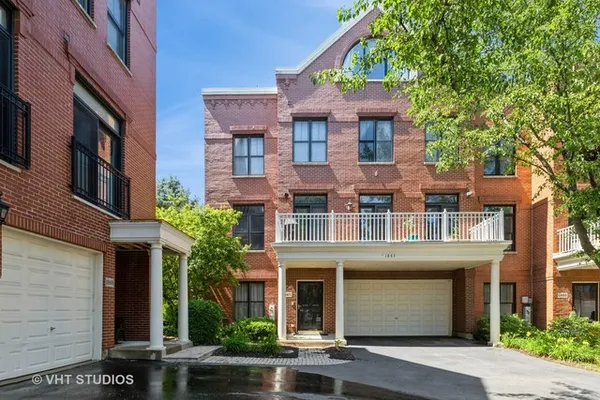 $6,300 | 1867 Admiral Court, Glenview, IL 60026