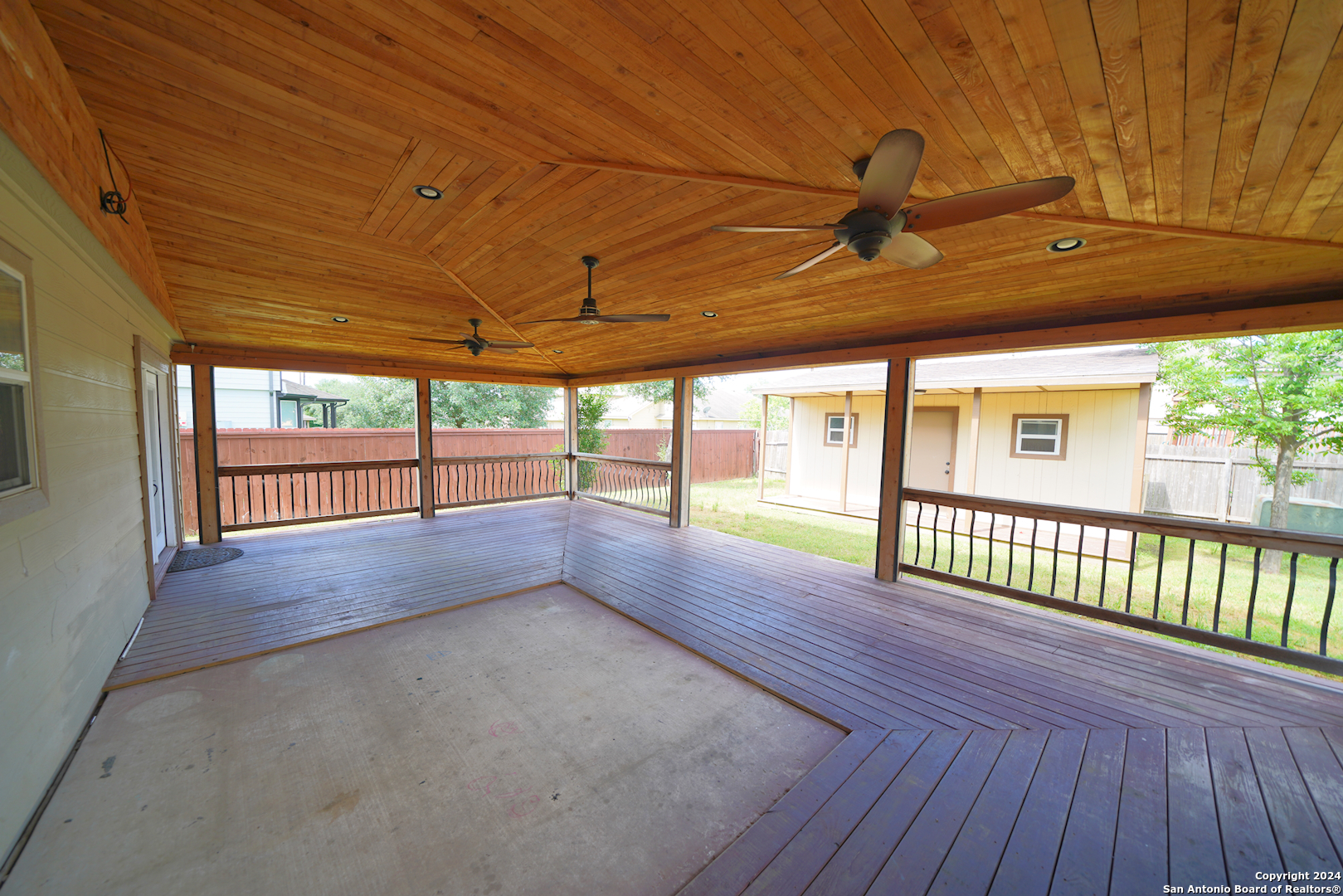 523 Diana Drive Converse, TX 78109 - Photo 46 of 50