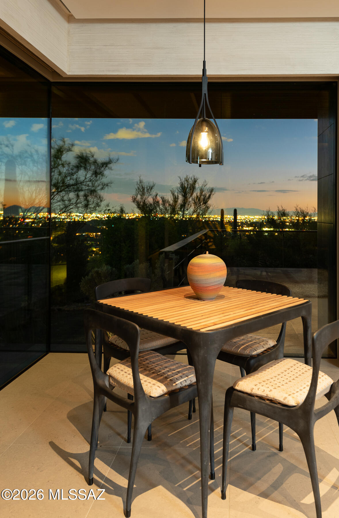 6452 North Rattlesnake Canyon Road Tucson, AZ 85750 - Photo 39 of 51 Guest House Dining Table