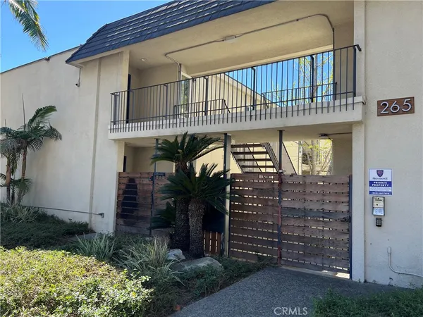 $2,695 | 265 North Oakland Avenue, Unit 1, Pasadena, CA 91101