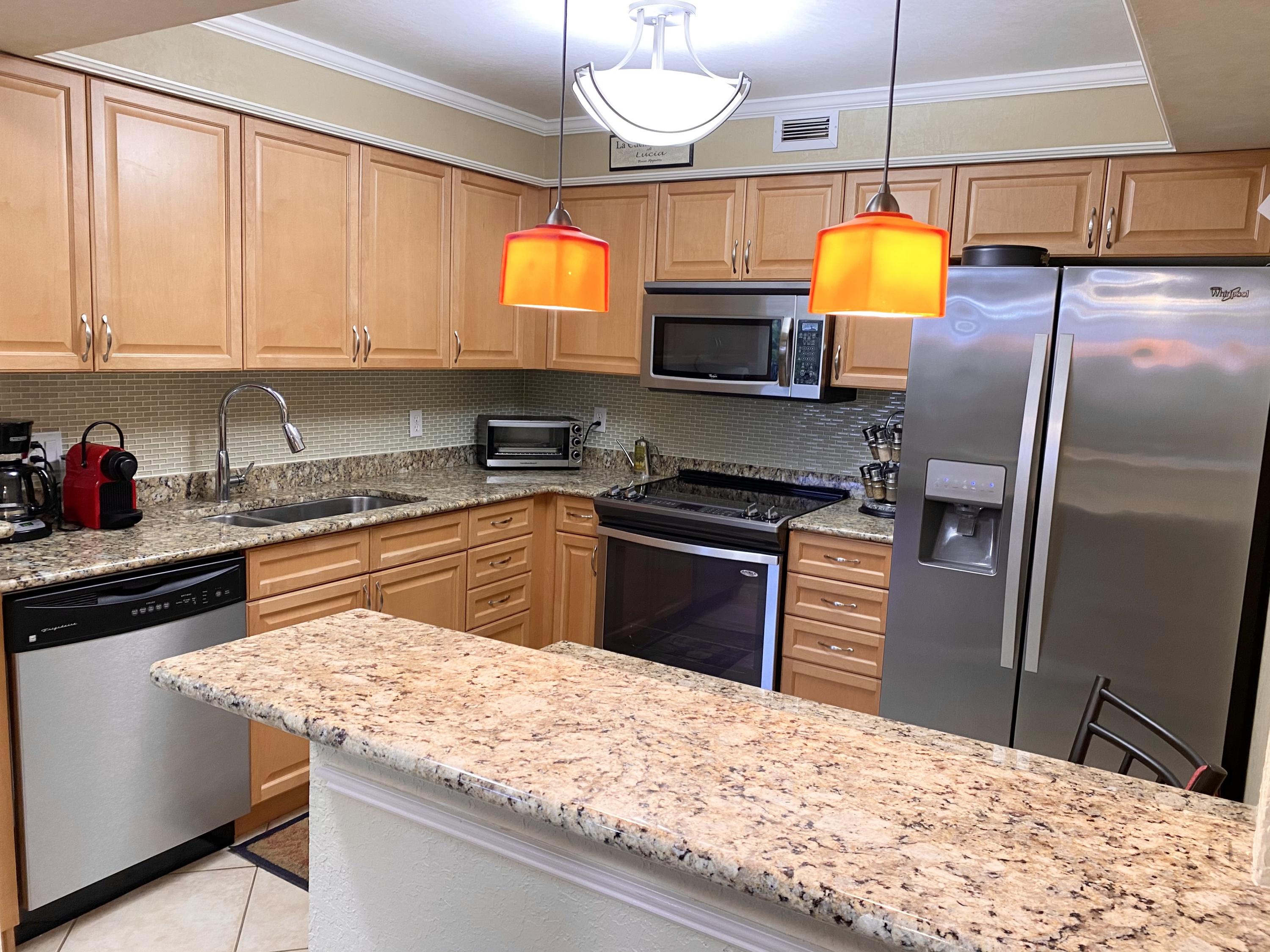 1000 Spanish River Road, Unit 4W Boca Raton, FL 33432 - Photo 8 of 23 Kitchen
