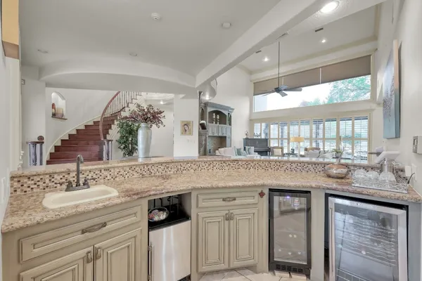 $1,470,000 | 50 Lake Estates Drive, Montgomery, TX 77356