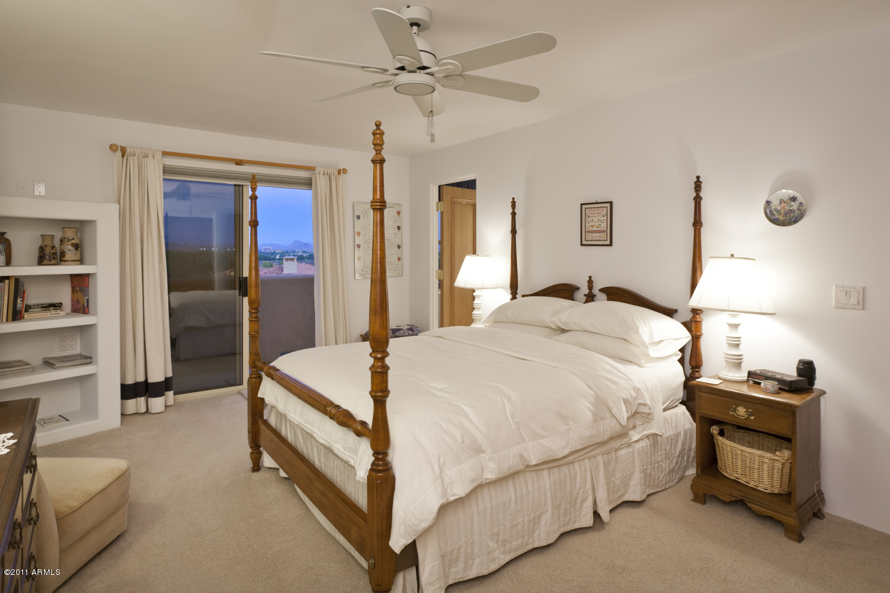 6401 East Joshua Tree Lane Paradise Valley, AZ 85253 - Photo 9 of 22 secondary bedroom