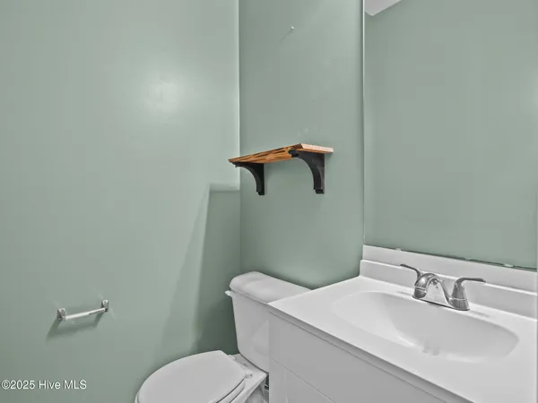 $312,000 | 115 Craig Drive, Hubert, NC 28539