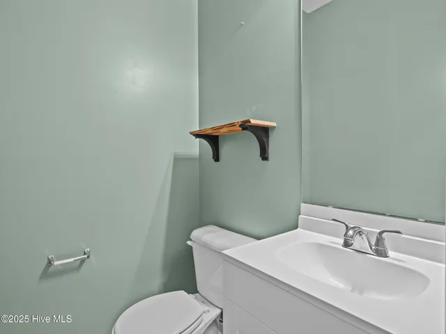 $312,000 | 115 Craig Drive, Hubert, NC 28539