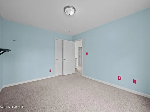 $312,000 | 115 Craig Drive, Hubert, NC 28539