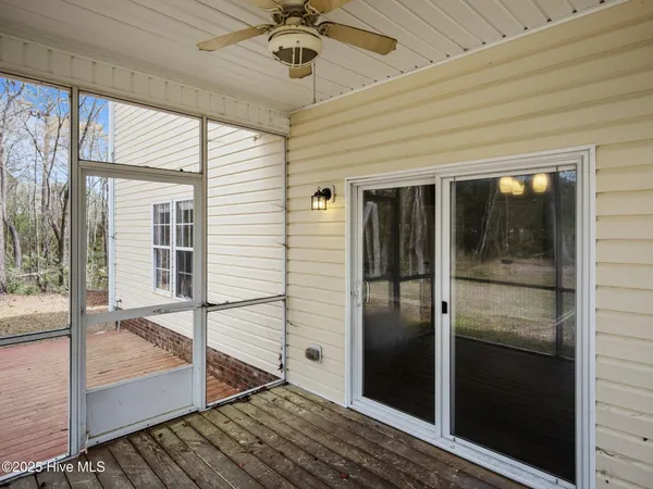 $312,000 | 115 Craig Drive, Hubert, NC 28539