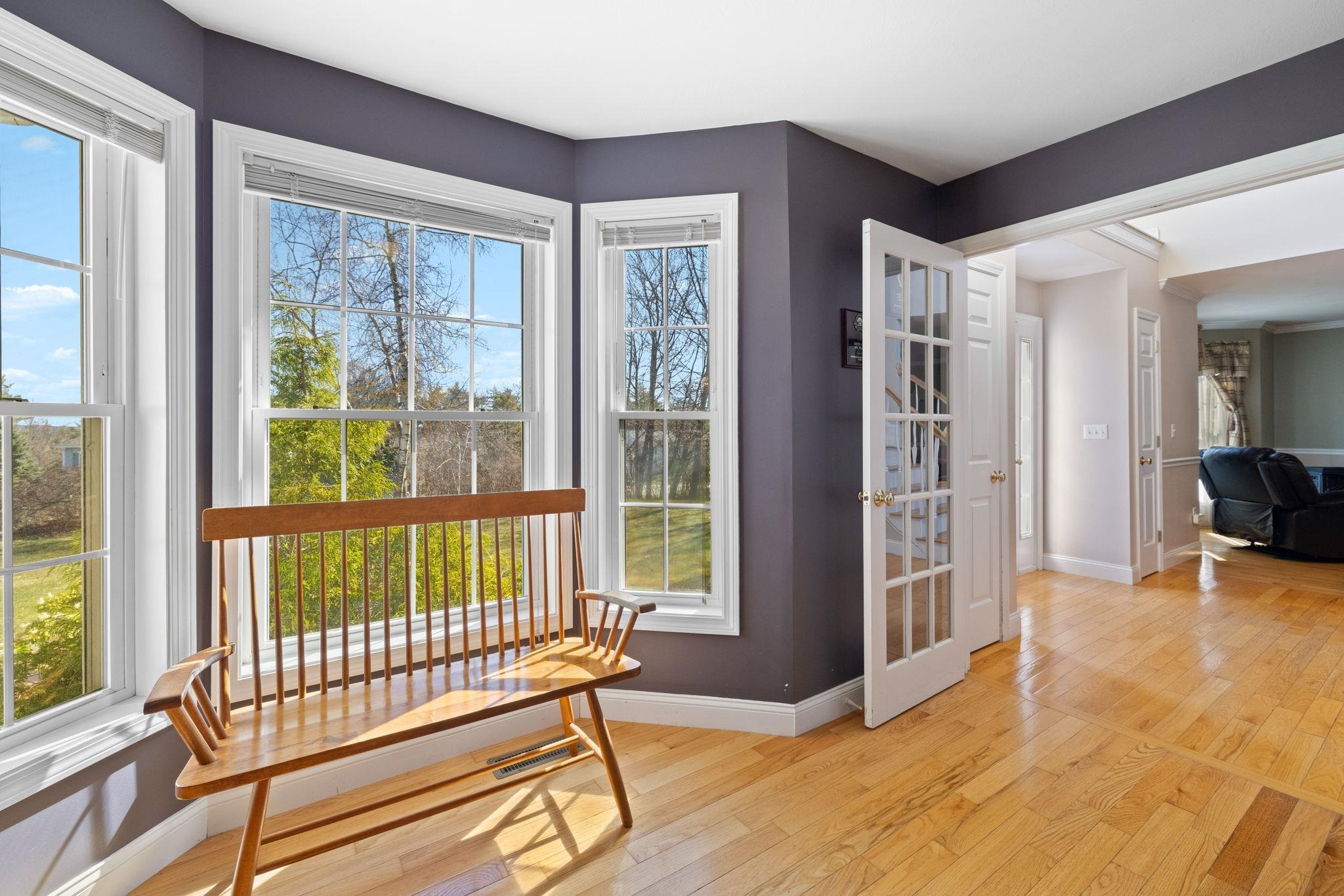 13 Longview Circle Pelham, NH 03076 - Photo 3 of 40