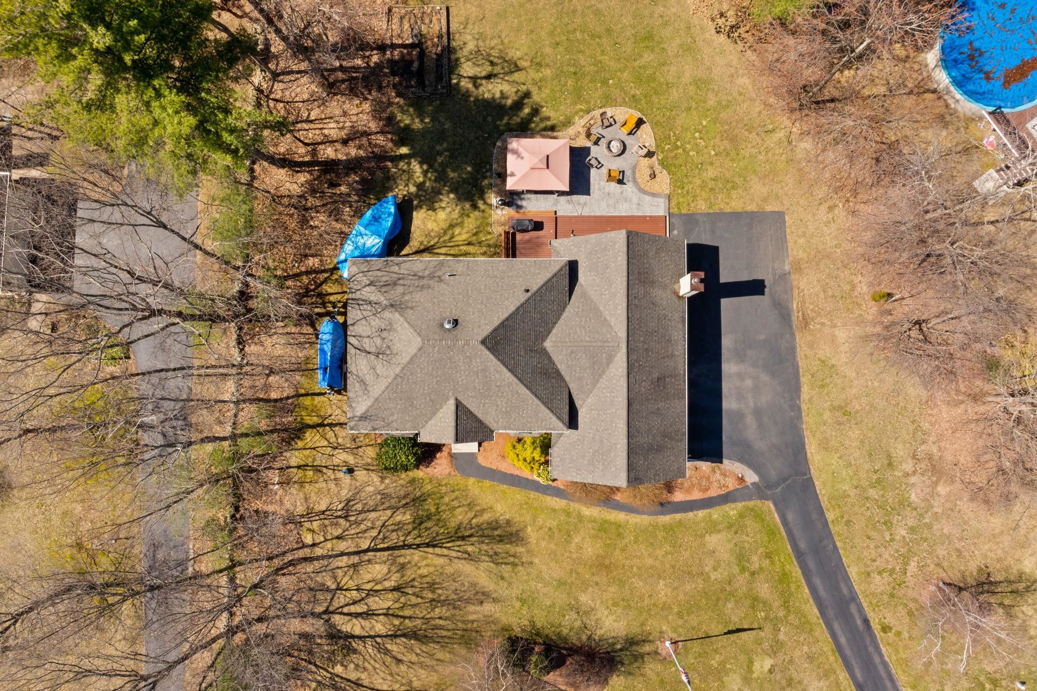 13 Longview Circle Pelham, NH 03076 - Photo 34 of 40