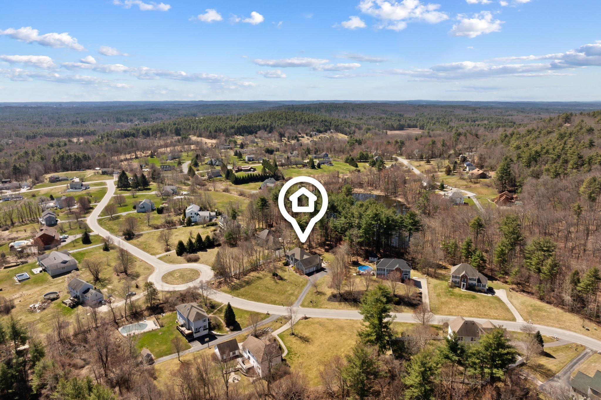 13 Longview Circle Pelham, NH 03076 - Photo 36 of 40