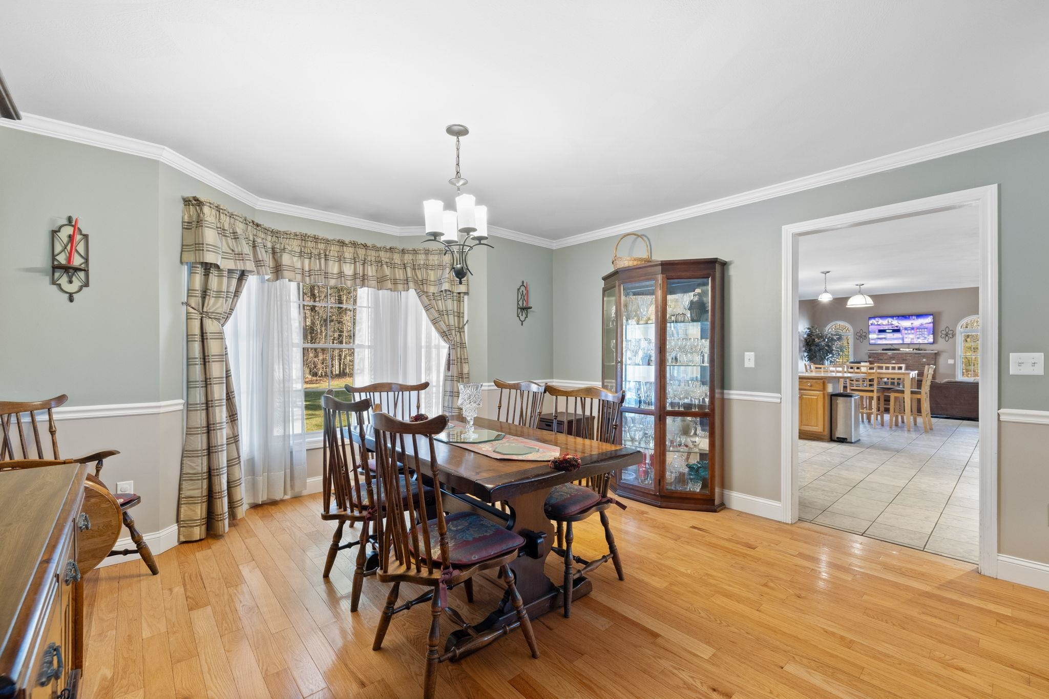 13 Longview Circle Pelham, NH 03076 - Photo 7 of 40