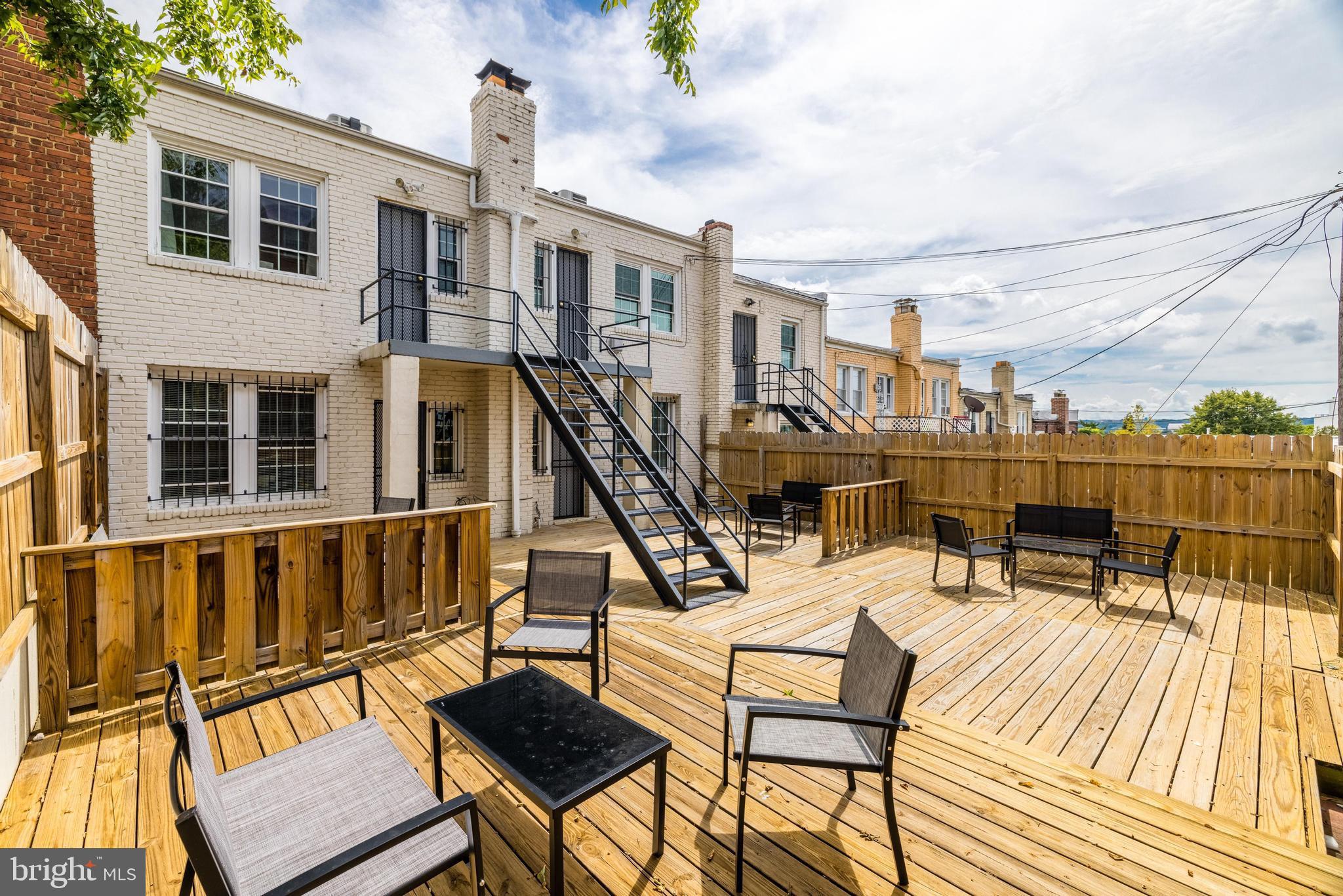 916 19th Street Northeast Washington, DC 20002 - Photo 1 of 66