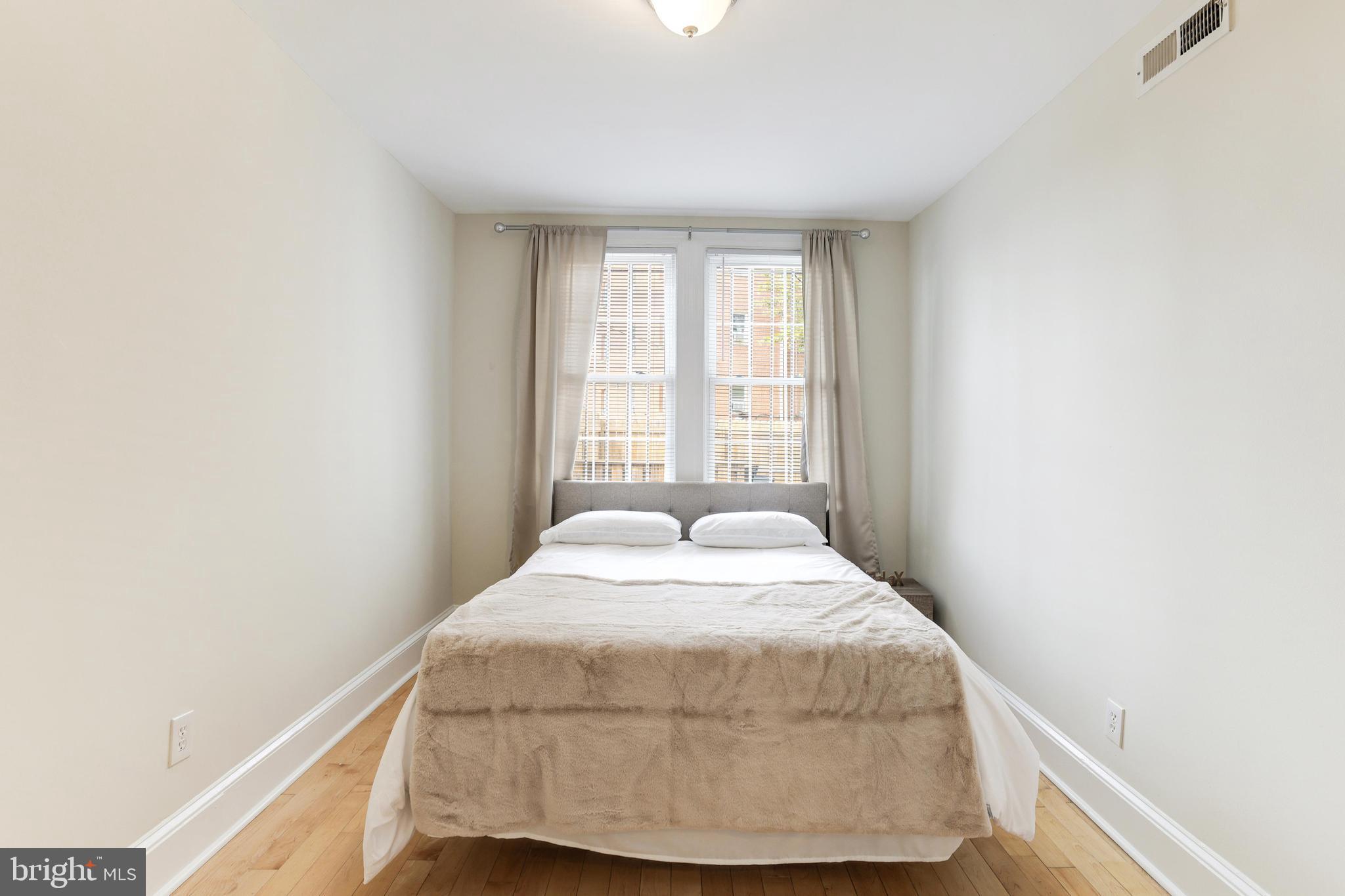 916 19th Street Northeast Washington, DC 20002 - Photo 16 of 66