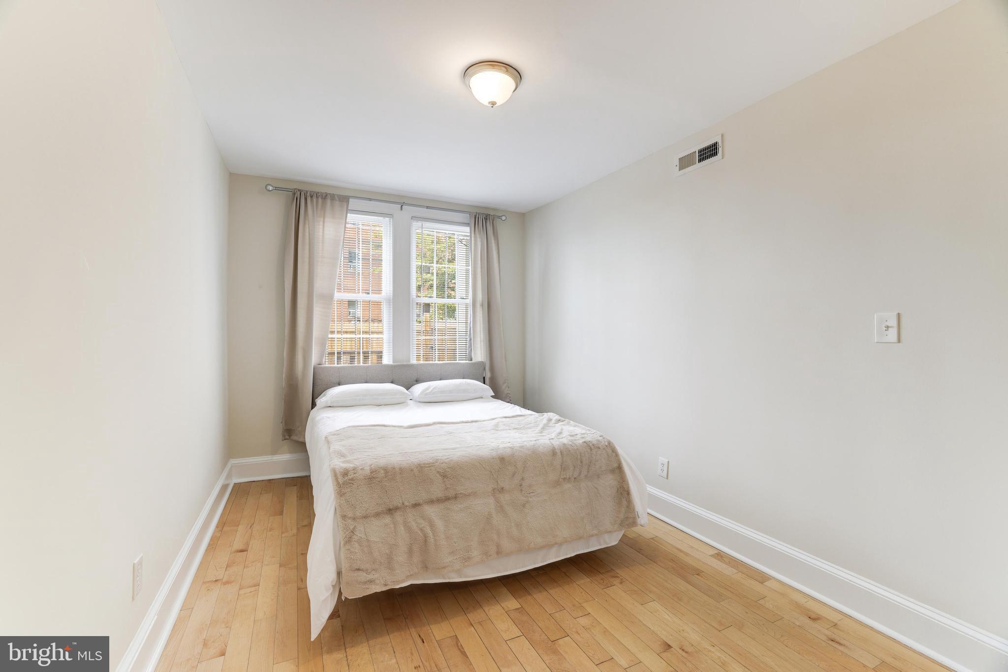 916 19th Street Northeast Washington, DC 20002 - Photo 17 of 66