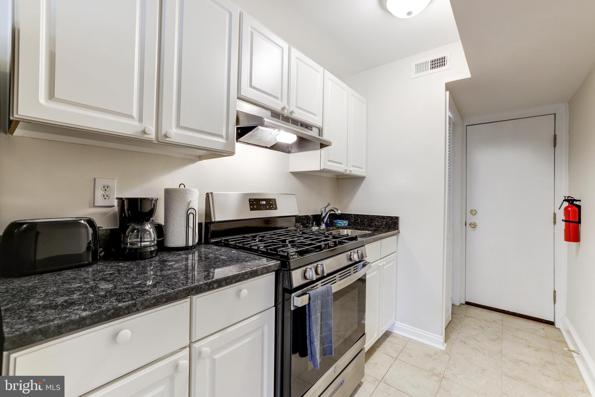 916 19th Street Northeast Washington, DC 20002 - Photo 30 of 66