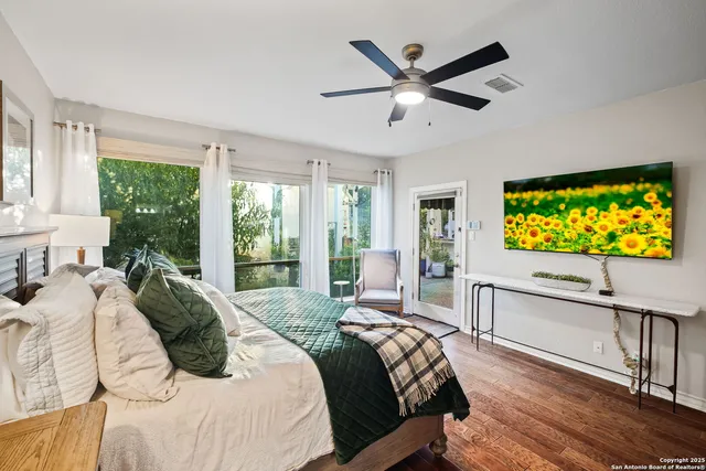 $999,999 | 21510 Forest Waters Circle, Garden Ridge, TX 78266