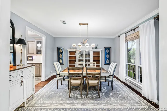 $999,999 | 21510 Forest Waters Circle, Garden Ridge, TX 78266