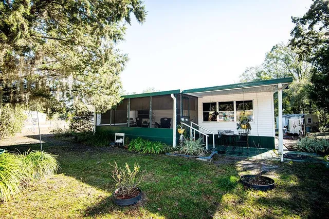 $135,900 | 240 Kitty Avenue, Interlachen, FL 32148