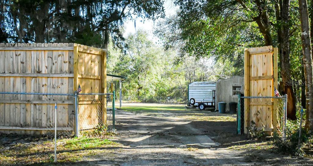 240 Kitty Avenue Interlachen, FL 32148 - Photo 37 of 44