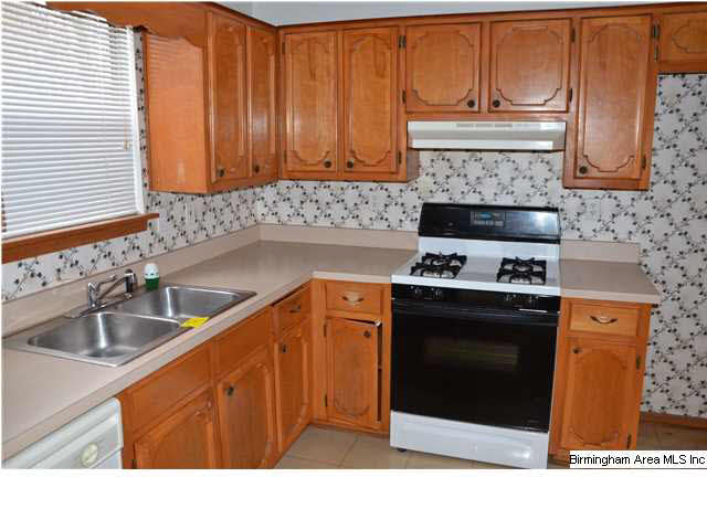 6 Hunters Trace Pelham, AL 35124 - Photo 4 of 15