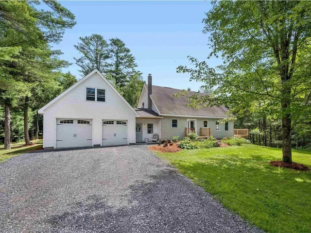 $599,000 | 200 Fontaine Lane, East Montpelier, VT 05651