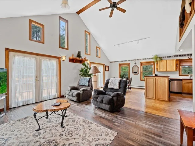 $599,000 | 200 Fontaine Lane, East Montpelier, VT 05651