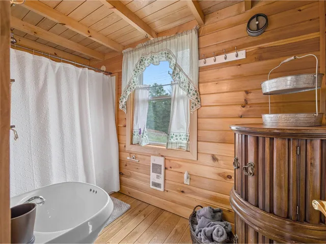 $599,000 | 200 Fontaine Lane, East Montpelier, VT 05651