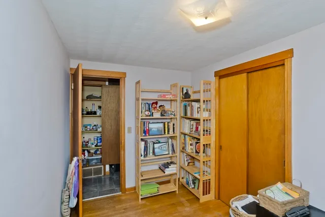 $275,000 | 27 Regal Street, Springfield, MA 01118