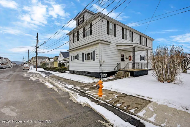 $290,000 | 1295 Reynolds Avenue, Taylor, PA 18504